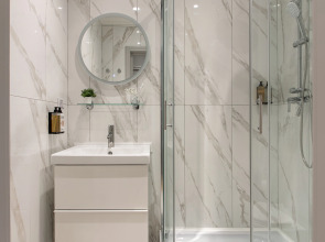 Апартаменты Level marata