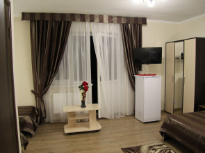 Гостевой Дом Людмила на Тургенева