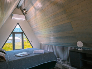 Гостевой дом МАУС в горах с чаном и баней на дровах