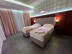 Отель Bamboo Garden