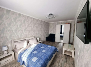 Апартаменты на проспекте Победы 39