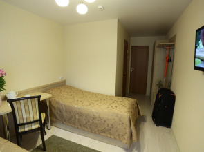 Отель Астра