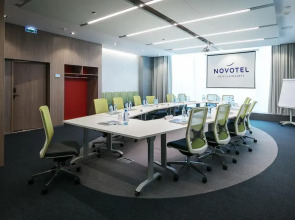 Отель Novotel Almaty City Center