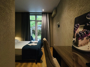 Гостиница Нotel 1963