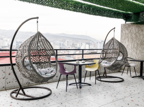 Отель Address Inn