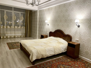 Квартира Просторная новая люкс в центре недалеко от моря