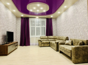 Просторная 3-квартира в центре города рядом ДКШ ЛПУ Газпром