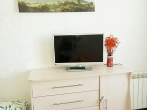 Апартаменты Like Home на Октябрьской 43