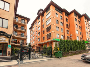 Апартаменты Ирис от Ирины Савельевой В центре города у Каскадной лестницы С завораживающим видом на Боргустанский хребет 6 этаж