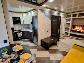 Квартира Двухкомнатная Около Мегагринна