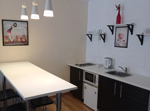 Апартаменты на Народной