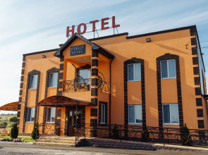 Хостел Hotel Family