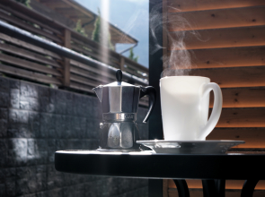 Апартаменты с Террасой и Видом на Горы