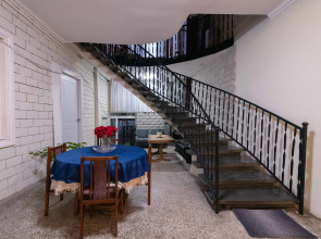 Гостевой дом Anna's Guest House Gori