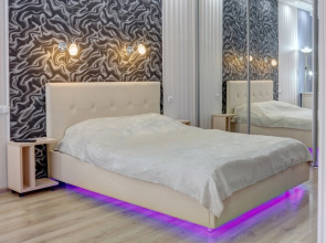 Апартаменты на площади МОПРа