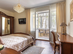 Квартира Prudius Apart в центре Кронштадта с видом на Морской Собор