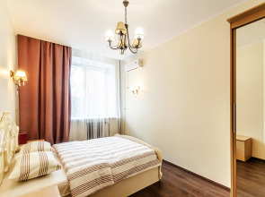 Апартаменты 2-к квартира на Никитинской 108