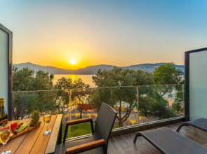 Отель Kalkan Beach Park