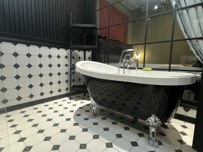 Апартаменты Corner apartment in old tbilisi