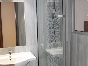 Отель Fedrania Gardens