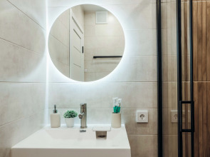 Апартаменты Взлёт Возле Аэропорта на 2 Гостя