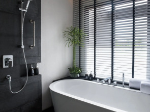 Отель The ShellSea