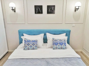 Апартаменты M.O.O.N. APARTMENTS Assem PLAZA