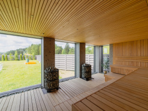 Отель Хорсека Резорт