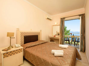 Отель Pontikonisi