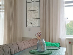 Квартира просторная бульвар Ленина 4