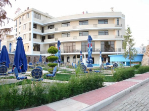 Отель Airport Tirana