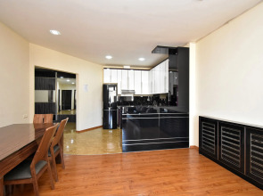 Апартаменты RentInnYerevan 74 Aram Street