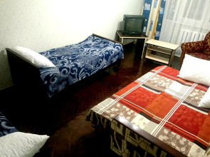 Апартаменты на Советской Конституции 7