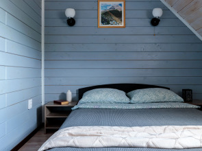 Частный дом часть с 2 спальнями с видом во дворик