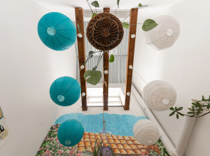 Меблированные комнаты Пио на Моховой 39