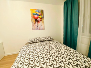 Pant House Ватутинки на Чароитовой Апартаменты