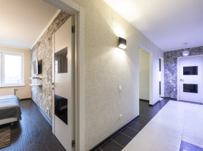 Апартаменты на Газовиков: Просторные 2-комнатные ВыДома