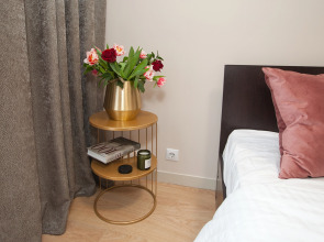 Апаратаменты около НЦ Кулакова