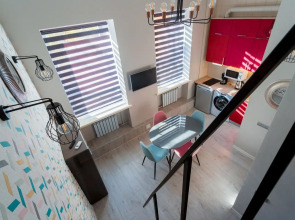 Апартаменты около площади Восстания