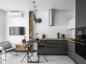 Апартаменты Loca Resident  с Панорамной Лоджией