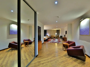 Damas International Hotel (by Travel Agency)