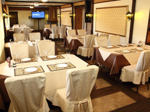 Отель Гостиничный Комплекс Парк отель Д-град