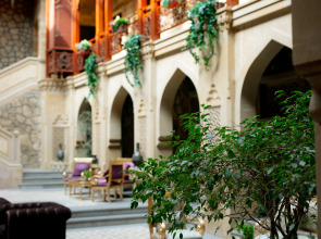 Отель Shah Palace