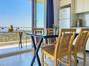 Just Dream Suites Hotel