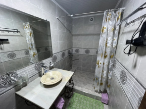 Отель Garden City