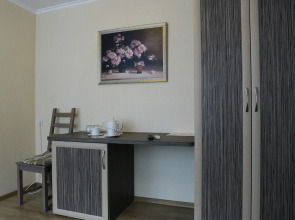 Отель Астра