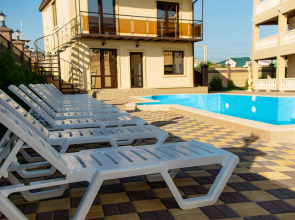 Чеховъ Береговое