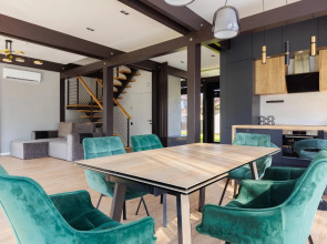 Гостевой Дом Дом с Панорамным Видом на Лес