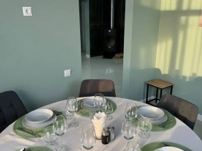 Вилла Небо с Подогреваемым Бассейном и Сауной