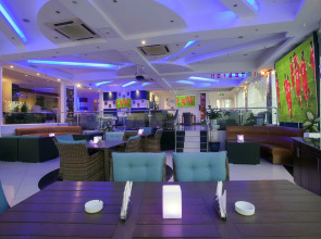 Отель Haffa House